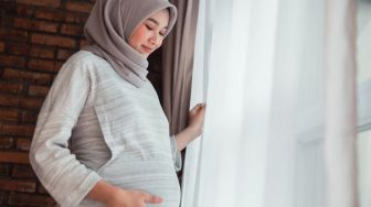 5 Tips Puasa Aman untuk Ibu Hamil, Jangan Lupa Konsultasi ke Dokter Dulu Ya!