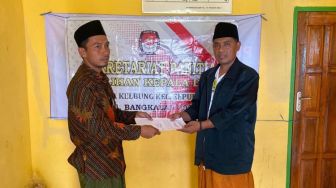 Aji Santoso Daftarkan Diri Sebagai Bakal Calon Kepala Desa Kelbung