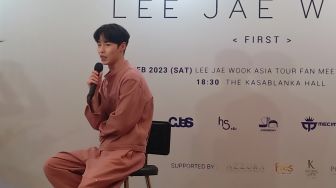 Tiba di Indonesia buat Fan Meeting, Lee Jae Wook Curhat Mau ke Magelang dan Bali