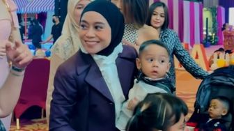 Cuma Bareng Baby L, Lesti Kejora Ungkap Alasan Rizky Billar Tak Ikut Hadir di Ultah Ameena