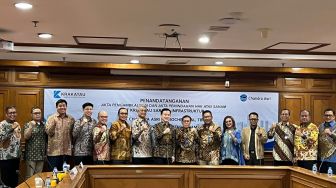 Krakatau Steel dan Chandra Asri Resmi Tandatangani Akta Jual Beli Saham Untuk Penutupan Transaksi