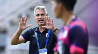 Malu Belum Berikan Kemenangan Untuk RANS Nusantara FC, Rodrigo Santana Siap Dipecat