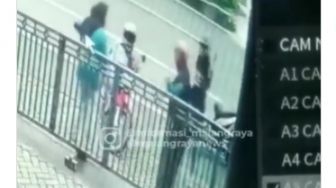 Viral Pria di Malang Aniaya Pacarnya saat Antar Bekerja, Aksinya Terekam CCTV