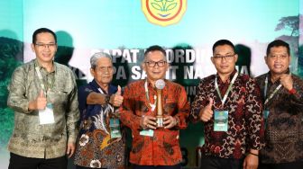 Capai Produktivitas TBS di Atas Rata-rata, Asian Agri Raih Penghargaan dari Kementan