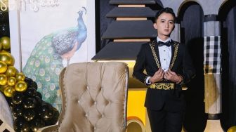 Terkenal Serba Bisa Jadi Asisten Raffi Ahmad, Sensen Banjir Pujian