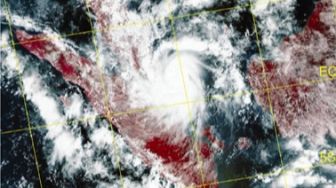 Apa Itu Topan Vamei? Penyebab Hampir Seluruh Wilayah Indonesia Diguyur Hujan