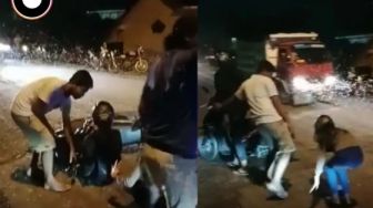 Laron Serang Pengendara di Jembatan Ngoro Mojokerto hingga Bikin Terjatuh