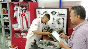 PT Wahana Makmur Sejati  Gelar Final Kontes Mekanik, Juara Bakal Bertarung di Kontes Nasional Motor Honda