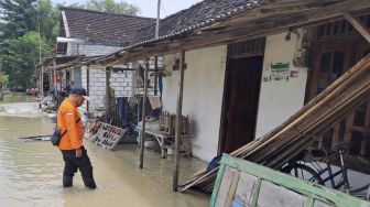 Debit Sungai Bengawan Solo Naik, Rendam 10 Rumah di Tuban