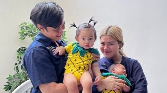 10 Potret Felicya Angelista Momong Dua Anak, Strong Mother yang Sesungguhnya