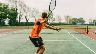 Kunci Tampil Modis Sambil Jalani Gaya Hidup Aktif, Sportswear Tennis Kini Makin Populer