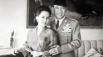  : Biodata Ir. Soekarno, Sang Proklamator dan Presiden Pertama Indonesia