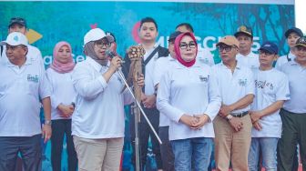 25 Tahun Kementerian BUMN, Semen Gresik ajak 6.500 Warga Jalan Sehat di Grobogan Jateng