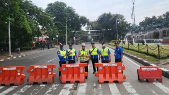 BEM UI Gelar Aksi Hari Perempuan Internasional di Patung Kuda, Arus Lalin Menuju Istana Ditutup