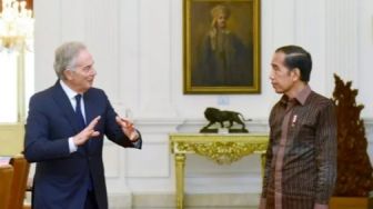 Bolak Balik Eks PM Inggris Tony Blair Ke Indonesia Temui Jokowi, Ada Apa?