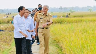 Jokowi Sebut Ideal, Duet Prabowo-Ganjar Dinilai Paling Kuat