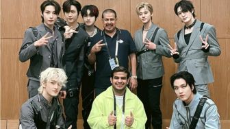Viral Momen Fadil Jaidi Tukar Bahasa dengan Mark NCT, Langsung Ambruk usai Diberi Album