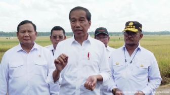 Tinjau Panen Raya di Kebumen, Jokowi Temukan Masih Rendahnya Harga Gabah Kering Panen