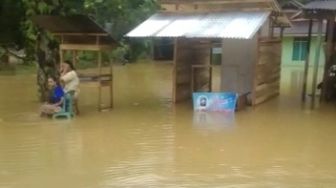 Dua Nagari di Dharmasraya Diterjang Banjir, Tinggi Air Capai 1 Meter hingga Terpaksa Evakuasi Warga