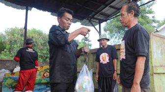 Wujudkan Daerah Bersih dan Nyaman, GMC Luncurkan Program Bank Sampah di Cirebon