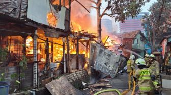 Kebakaran di Setiabudi Jakarta Selatan Diduga Akibat Korsleting Listrik
