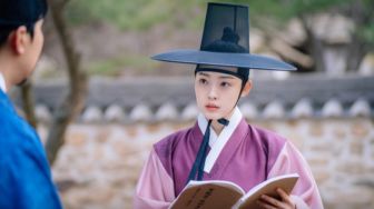 6 Drama Korea Saeguk Bertema Cross Dressing, Terbaru Ada Our Blooming Youth