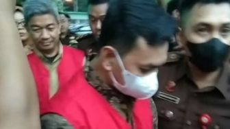 Begini Modus Sekda Kota Kendari dan Tenaga Ahli Wali Kota Peras Alfamidi