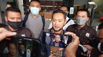 Jadi Tersangka, Isi Garasi Kepala Bea Cukai Makassar Andhi Pramono Bikin Geleng-geleng