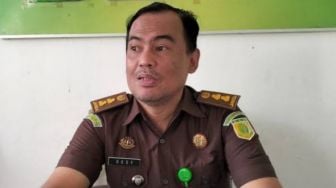 Peran Mantan Wali Kota Kendari sebagai Saksi Suap Izin Alfamidi, Mangkir