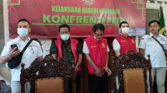 Kepala Dusun Sampai Staf Kantor Camat Perantara Pembuatan KTP WNA Jadi Tersangka