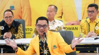 Minta Menangkan Golkar di Jabar, Banten dan Jakarta, Airlangga ke Ridwan Kamil: Tugasnya Gak Besar-besar Amat Pak