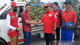 PMI Boyolali Bantu Air Bersih Warga di Daerah Terdampak Abu Vulkanik Erupsi Gunung Merapi