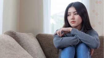 Gemini hingga Pisces, Ini 4 Zodiak yang Cenderung Overthinking Setelah Putus