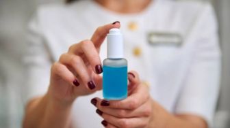 BPOM Grebek Pabrik Kosmetik Ilegal, Ini 4 Tips Memilih Kosmetik yang Aman