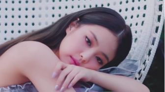 Perpanjang Rekor, "SOLO" Jennie BLACKPINK Tembus 900 Juta Views di YouTube