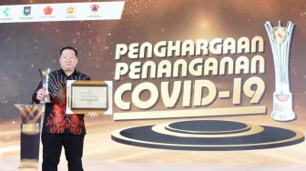 Dexa Group Dianugerahi PPKM Award Atas Kontribusi dalam Penanganan COVID-19