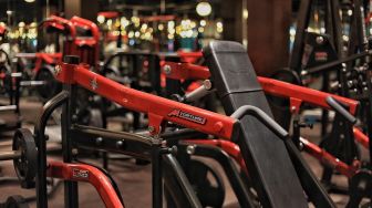 Mencoba Nge Gym Saat Puasa? Ini yang Harus Diperhatikan agar Latihan Tetap Maksimal