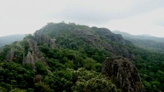 Serunya Pendakian Gunung Api Purba Nglanggeran, Cocok untuk Pemula