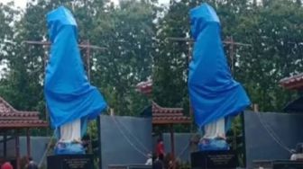 Patung Bunda Maria di Kulon Progo Ditutup Terpal karena Desakan Ormas?