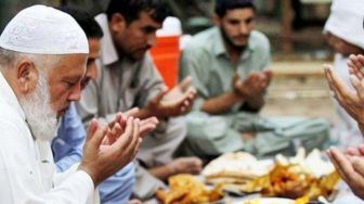 Bagaimana Sih Etiket Ramadhan untuk Non Muslim? Ini Penjabarannya