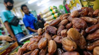 Laris Manis di Bulan Ramadhan, Omzet Pedagang Kurma di Tanah Abang Naik 60 Persen