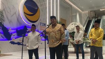 Buka Puasa Bareng Surya Paloh dan Jusuf Kalla, Airlangga Ngaku Nostalgia: Ingat Masa-Masa Indah Golkar!