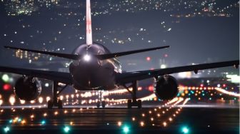 Heboh Mobil Alphard Diduga Masuk Apron Bandara, Seperti Apa Aturan Sebenarnya?