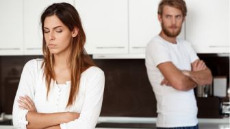 Jangan Posesif! Ini 8 Kesalahan Wanita Scorpio saat Menjalin Hubungan