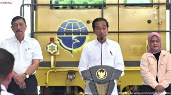 Dikawal Menko Luhut Hingga Menhub Budi, Jokowi Resmikan KA Pertama di Sulawesi