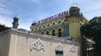 Masjid Pesantren Cijawura Buahbatu, Tertua di Kota Bandung