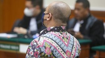 Merasa Jadi Korban Industri Hukum, Irjen Teddy Minahasa Kutip Pernyataan Mahfud MD