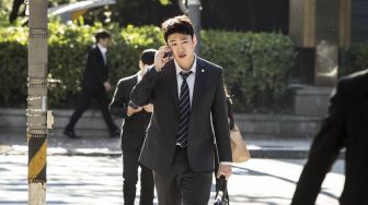 Dikabarkan Segera Reuni dengan Esom di LTNS5, Ini Drama Terbaru Ahn Jae Hong yang Ulang Tahun ke-37