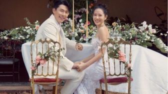 Son Ye Jin Bagikan Foto Cantik untuk Merayakan 1st Wedding Anniversary