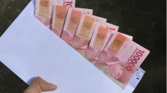Pro Kontra THR PNS Cuma Dibayar 50 Persen: Muncul Petisi, Ditjen Pajak Kena Sindir